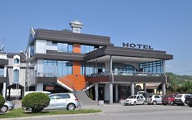 Hotel Kole